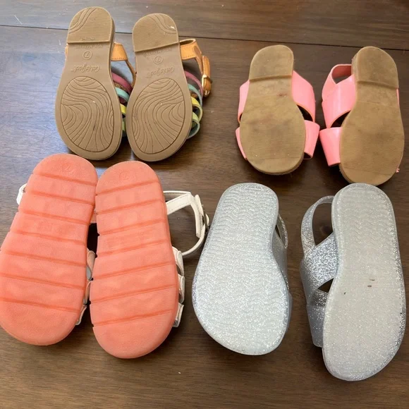 Haul of Girls toddler size 7 sandals - Picture 2 of 2